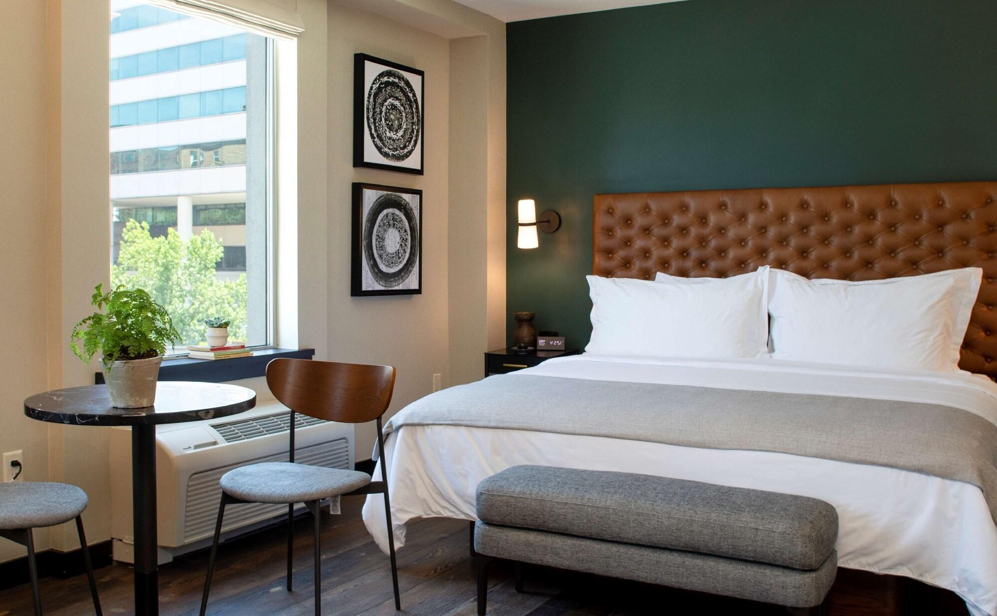 Отель The Lloyd Stamford, Tapestry Collection By Hilton Экстерьер фото