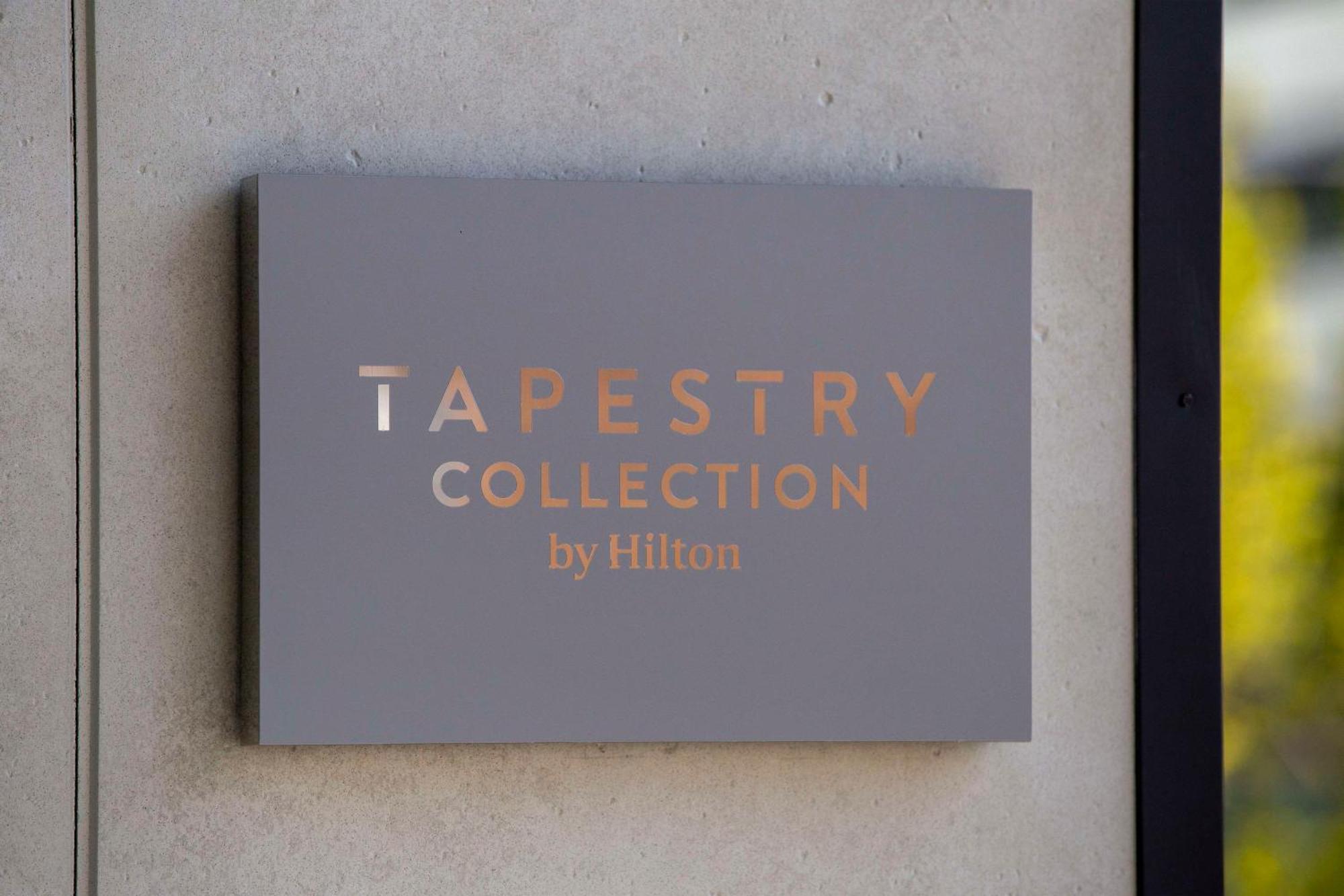 Отель The Lloyd Stamford, Tapestry Collection By Hilton Экстерьер фото